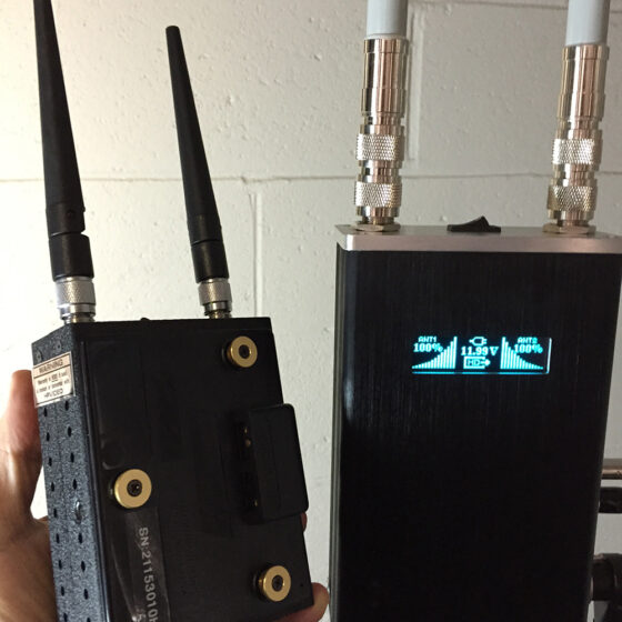 HP Video HP 1002 Long Range, Low Latency, HD-SDI Wireless System (Gold Mount) Rental Kit