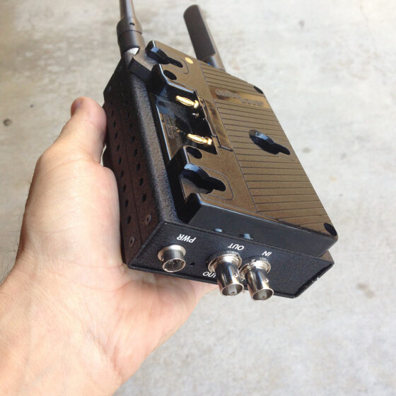 HP  VIDEO  HP1002  Transmitter (Gold Mount)